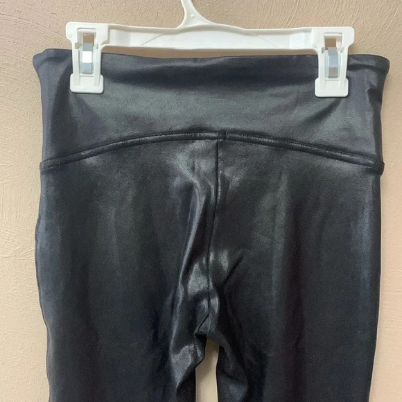 Spanx Faux Leather Leggings in Black Size Small - Picture 9 of 14
